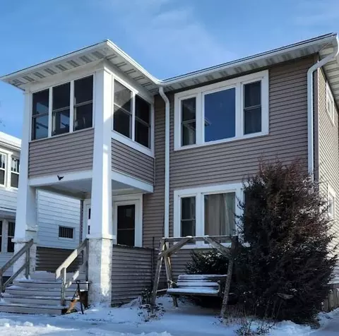 5613 32nd #5615, Kenosha, WI 53144