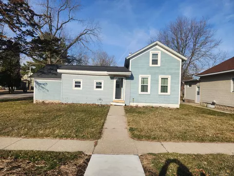 317 Ellsworth, Houston, MN 55943