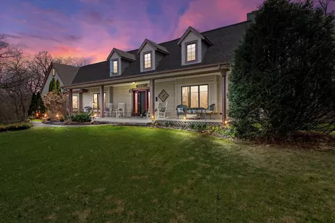 33601 Ridge, Burlington, WI 53105
