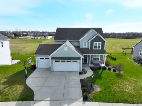 550 Greystone, Port Washington, WI 53074