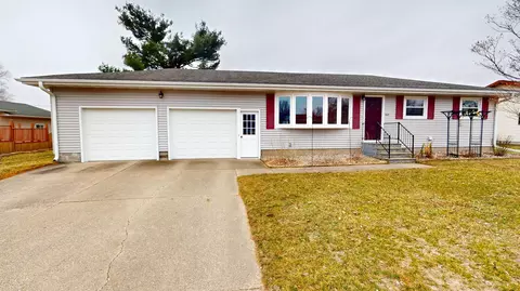 665 E Maple, Blair, WI 54616