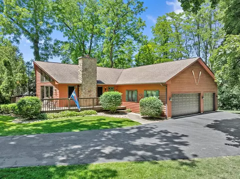 1120 S Lake Shr #33, Lake Geneva, WI 53147