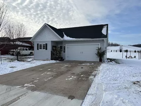 21583 Somerset Downs, Galesville, WI 54630