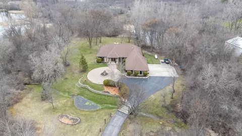 13222 Golf, Caledonia, WI 53126