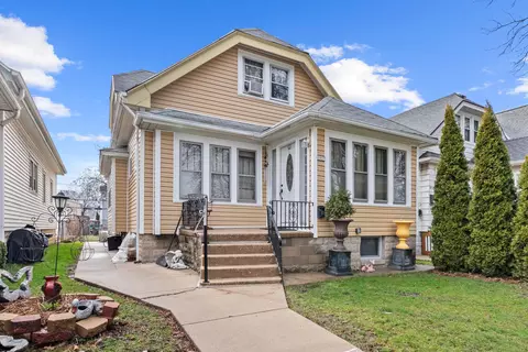 1957 S 36th, Milwaukee, WI 53215