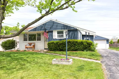 5340 W Bottsford, Greenfield, WI 53220