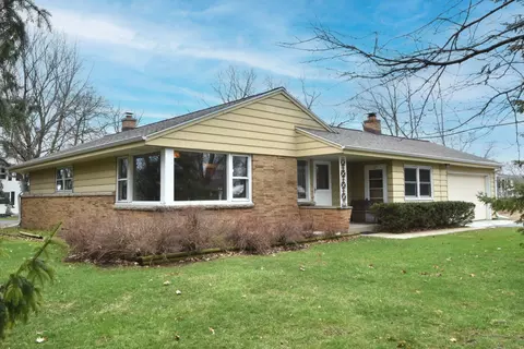 14025 Ridgewood, Brookfield, WI 53005