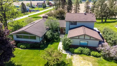 n3621 Oxbow Road, Elba, WI 53925