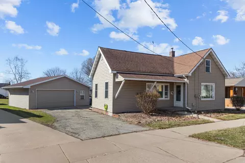 409 W Main, Little Chute, WI 54140