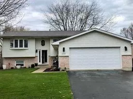 1066 101st, Pleasant Prairie, WI 53158