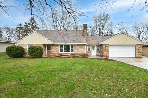5544 S 42nd, Greenfield, WI 53221