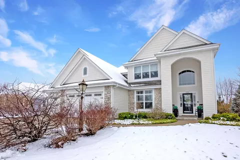 1266 Northview, Oconomowoc, WI 53066