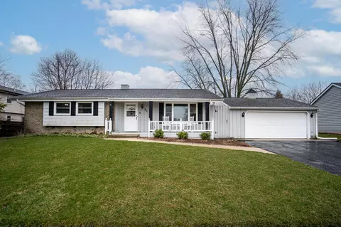 211 W Maple, Grafton, WI 53024