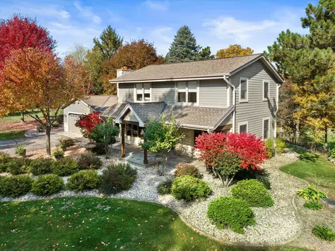 s46w32488 Highview, Genesee, WI 53189
