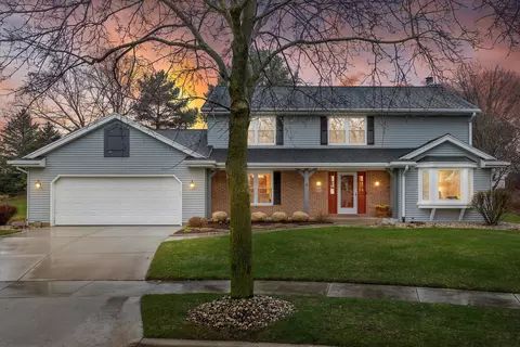 n103w7576 St James, Cedarburg, WI 53012