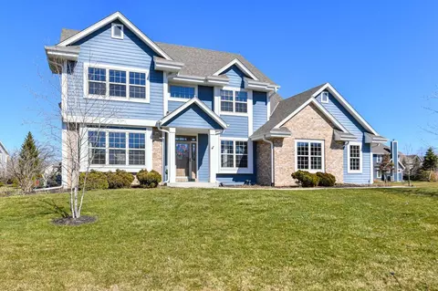 n61w13456 Cattail, Menomonee Falls, WI 53051