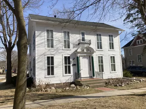 202 S Whitewater, Jefferson, WI 53549