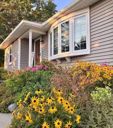 n6712 North Island View Road, Concord, WI 53094