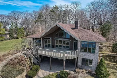415 S S Fry, Lake Mills, WI 53551