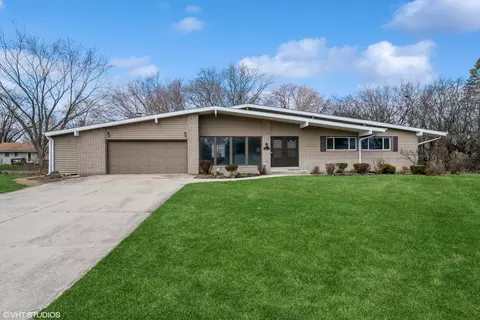 9133 N Deer, Brown Deer, WI 53223