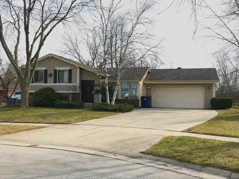 645 E Mackinac, Oak Creek, WI 53154