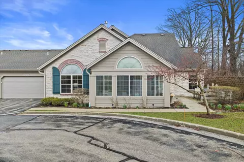 n68w15497 Tartan #327, Menomonee Falls, WI 53051