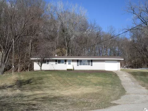 w29848 Bambenek Street, Dodge, WI 54625