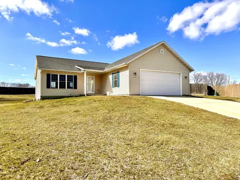 312 Lisa, Baraboo, WI 53913