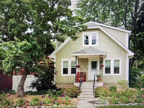 7302 43rd, Kenosha, WI 53142
