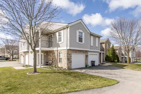 1208 N Sunnyslope #205, Mount Pleasant, WI 53406