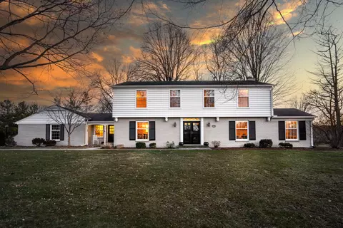 13455 Elmhurst, Elm Grove, WI 53122