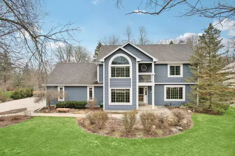 5070 S Loftus, New Berlin, WI 53151