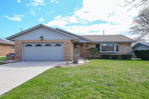5417 W Jerelyn, Milwaukee, WI 53219