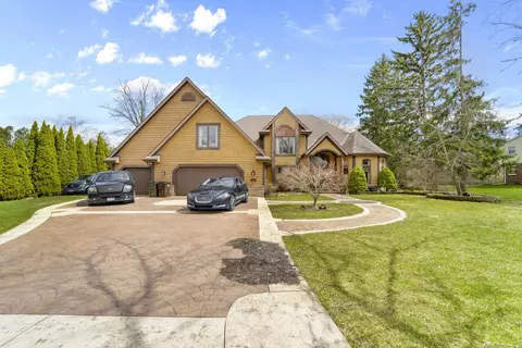 2312 S Brookland, New Berlin, WI 53151