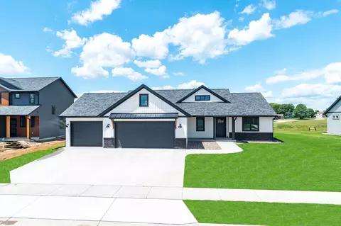 1721 Fox Glove, Holmen, WI 54636