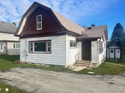 3782 Hubertus, Hubertus, WI 53033