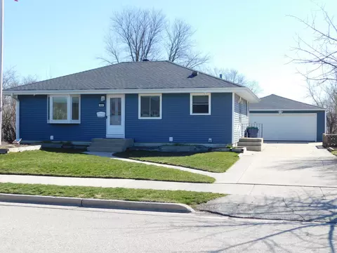 926 3rd, Grafton, WI 53024