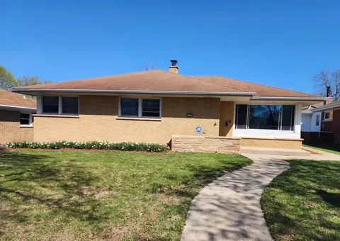 4026 N 89th, Milwaukee, WI 53222