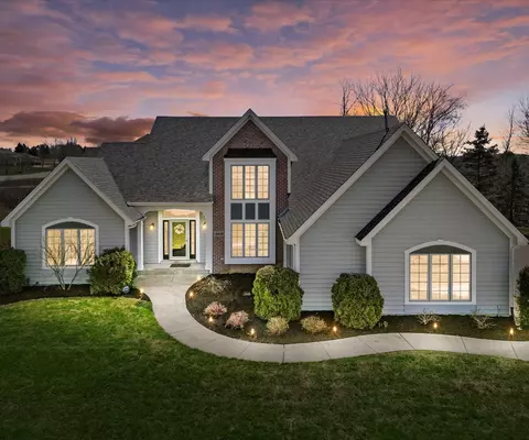 6409 Hidden Crk, Racine, WI 53402