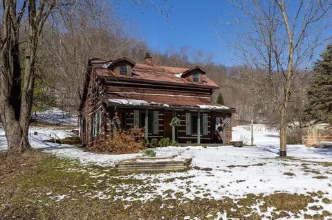 s1803 Dell Road, Clinton, WI 54619