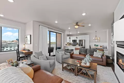 750 S Pier #15, Sheboygan, WI 53081