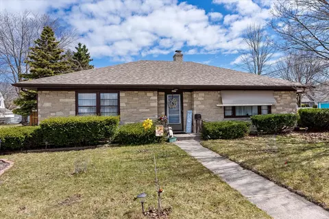 2537 Luedke, Sheboygan, WI 53083