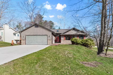 812 Sommer, Sheboygan, WI 53081