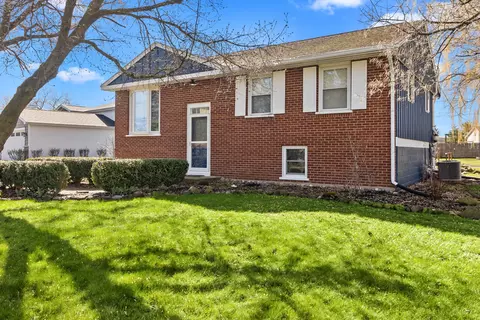 4225 122nd, Pleasant Prairie, WI 53158