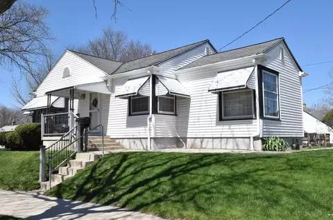 2776 S 44th, Milwaukee, WI 53219