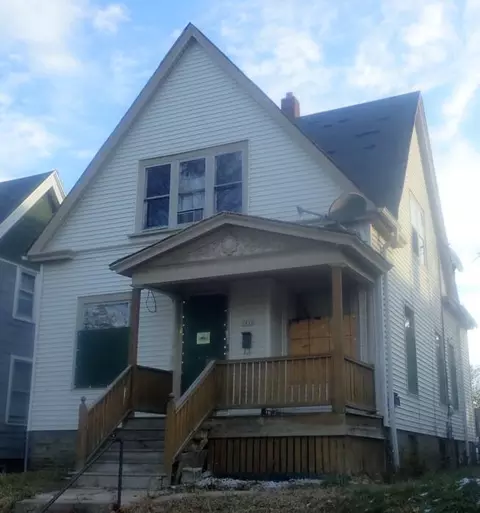 2842 N Richards #A, Milwaukee, WI 53212
