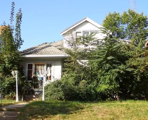 2571 N 39th #A, Milwaukee, WI 53210