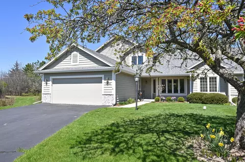 1404 De La Warr, Mequon, WI 53092