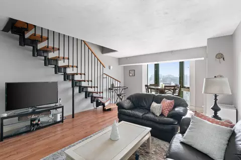 270 E Highland #647, Milwaukee, WI 53202