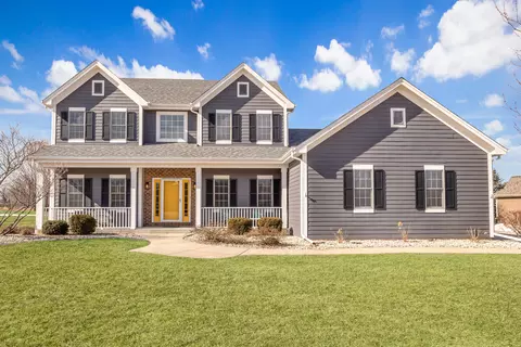 3207 Twin Creeks, Jackson, WI 53037